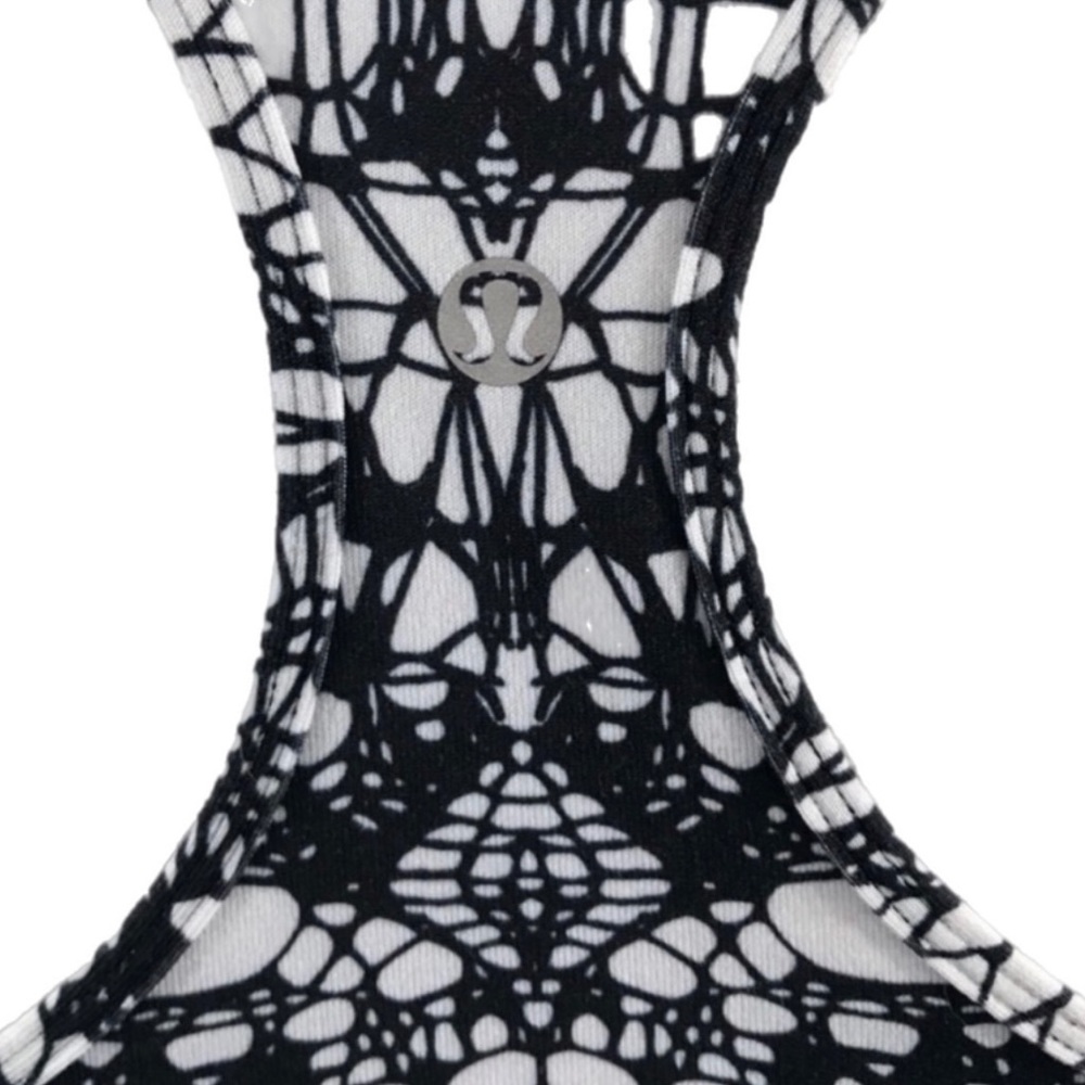 Lululemon Cool Racerback Glacier Lace Print Tank Top Black White Size 6 - Picture 4 of 5